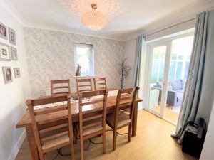 Dining Room- click for photo gallery